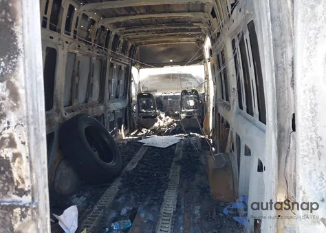 2022 Mercedes-Benz Sprinter 2500 High Roof V6 z USA, uszkodzony, nr VIN W1Y4EDVY7NT093769